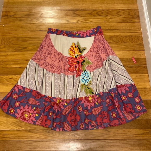 MIDI skirt - Picture 1 of 1